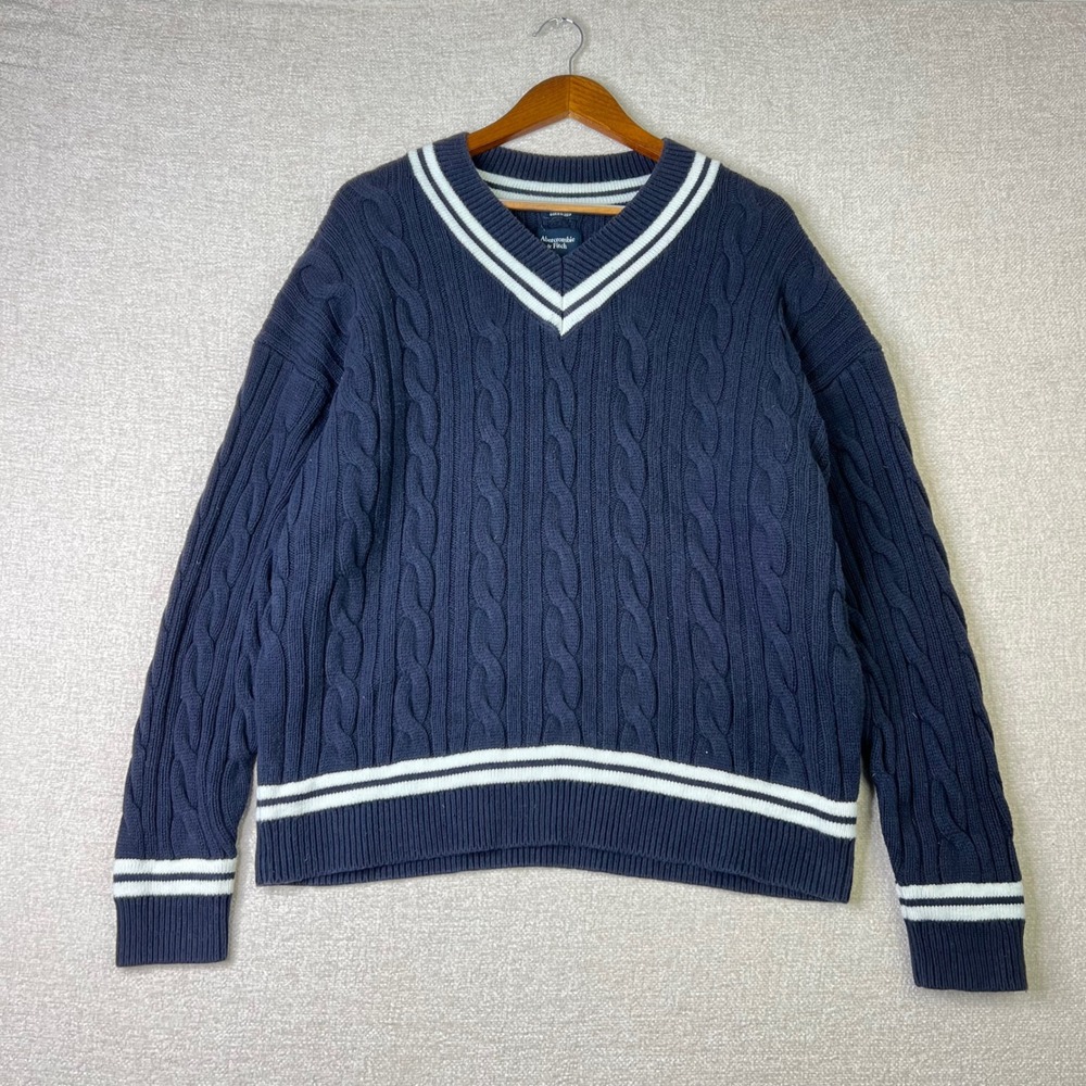 Abercrombie & Fitch Oversized Cable Knit V-Neck Varsity Sweater Large Preppy